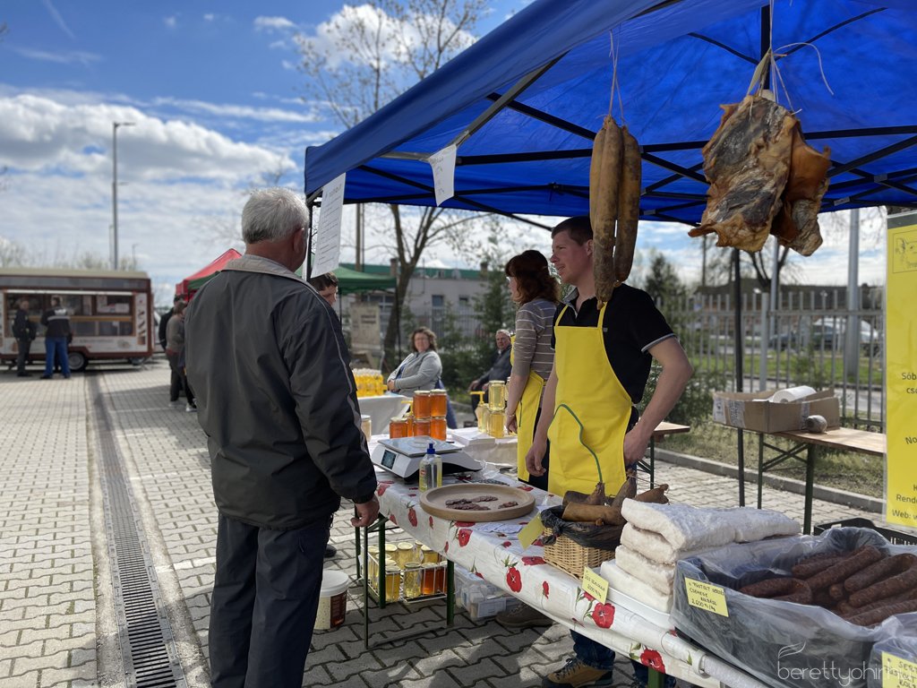 Tama termelői piac 41